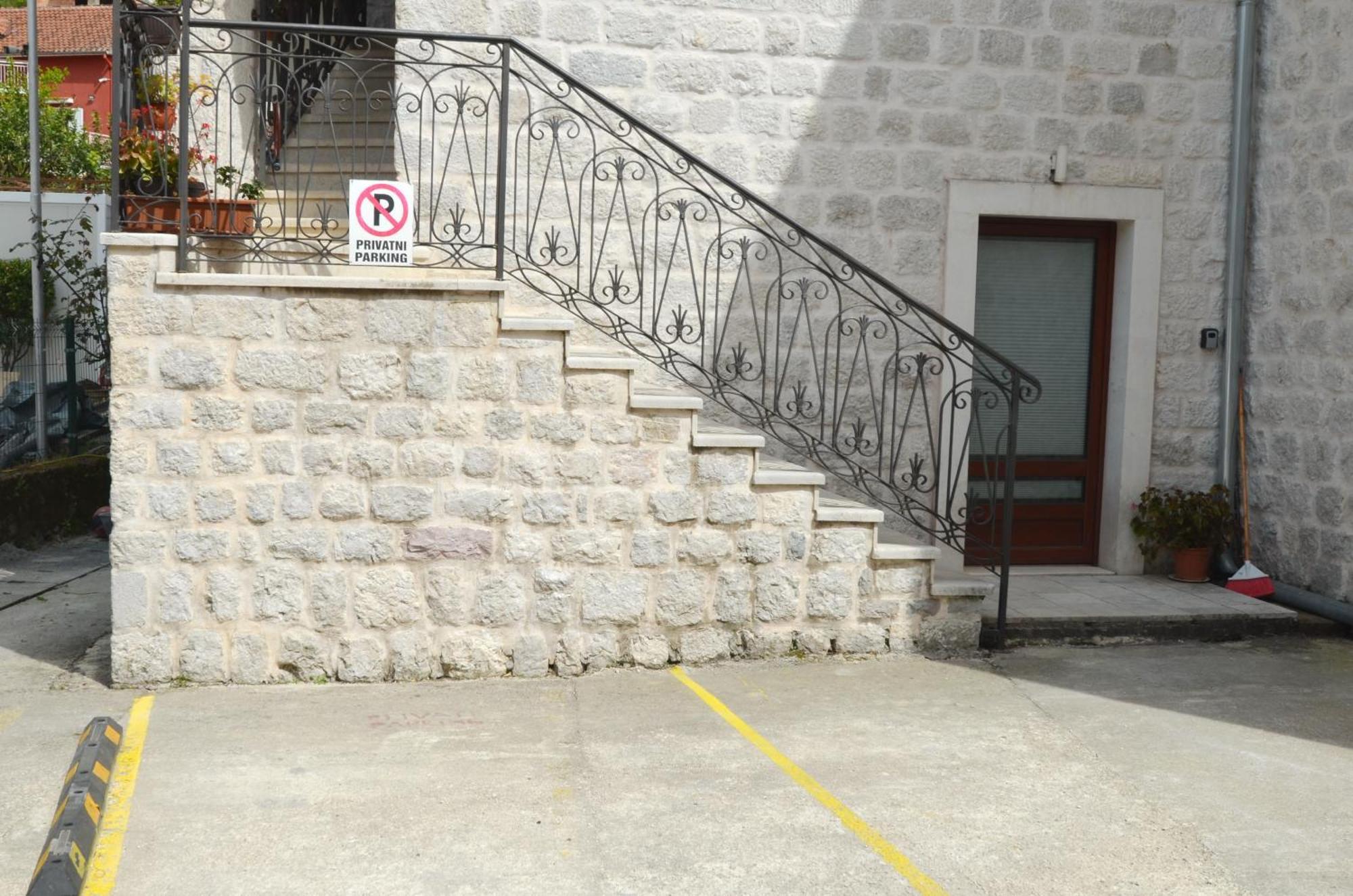 Fiumera Kotor Apartment Exterior photo