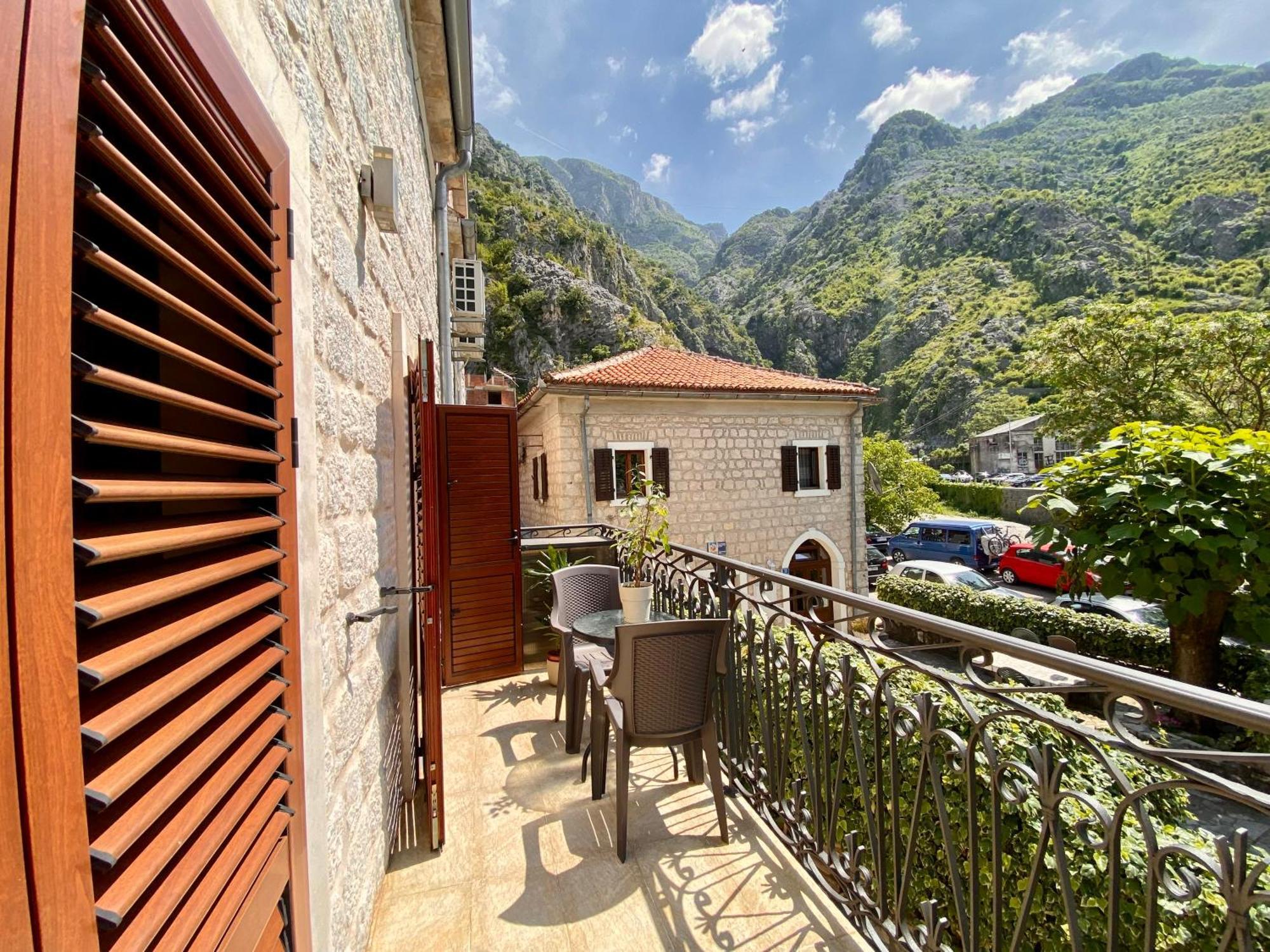 Fiumera Kotor Apartment Exterior photo